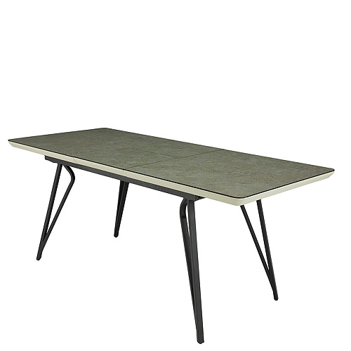 Стол обеденный