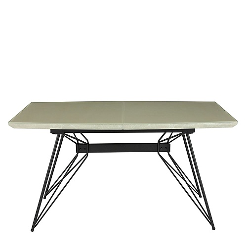 Стол обеденный