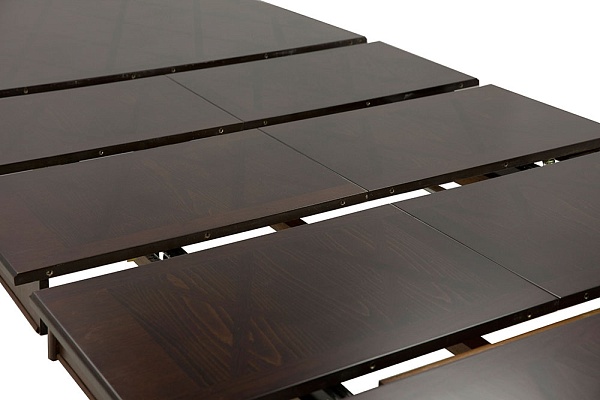 Стол обеденный